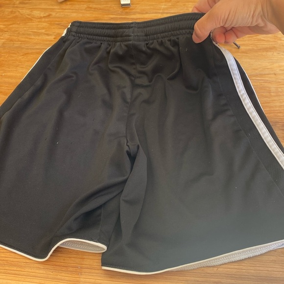 Kids Adidas Shorts - Picture 6 of 6